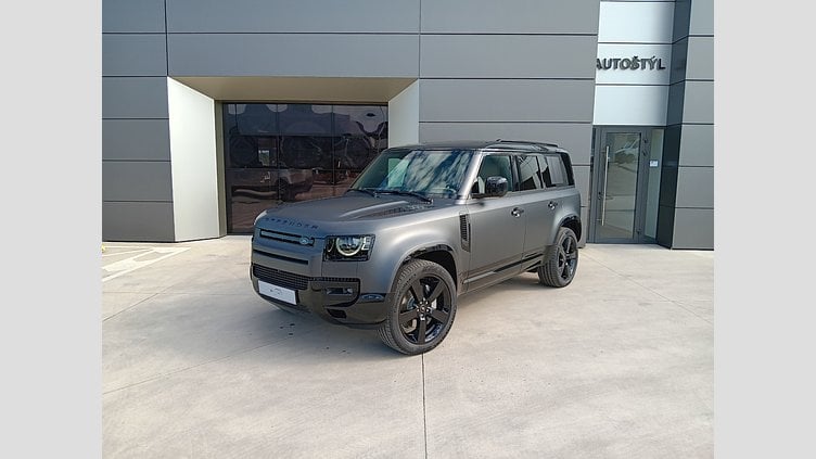 2025 SKLADOVÉ VOZIDLÁ Land Rover Defender 110 Carpatian Grey 3.0D I6 MHEV 300PS D300 MHEV X-Dynamic HSE 
