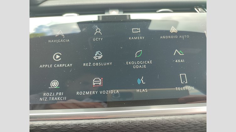 2022 JAZDENÉ VOZIDLÁ Land Rover Range Rover Velar Silicon Silver 4x4 3.0i I6 P400 MHEV R-Dynamic SE AWD A/T
