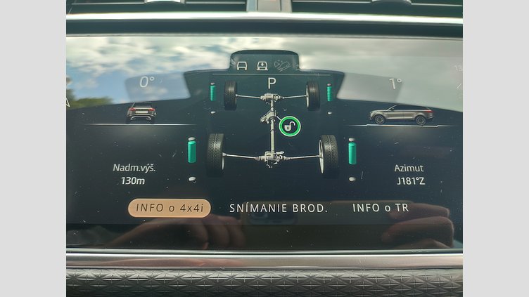 2022 JAZDENÉ VOZIDLÁ Land Rover Range Rover Velar Silicon Silver 4x4 3.0i I6 P400 MHEV R-Dynamic SE AWD A/T