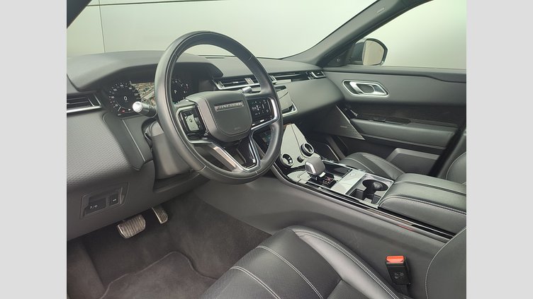 2022 JAZDENÉ VOZIDLÁ Land Rover Range Rover Velar Silicon Silver 4x4 3.0i I6 P400 MHEV R-Dynamic SE AWD A/T