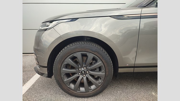 2022 JAZDENÉ VOZIDLÁ Land Rover Range Rover Velar Silicon Silver 4x4 3.0i I6 P400 MHEV R-Dynamic SE AWD A/T