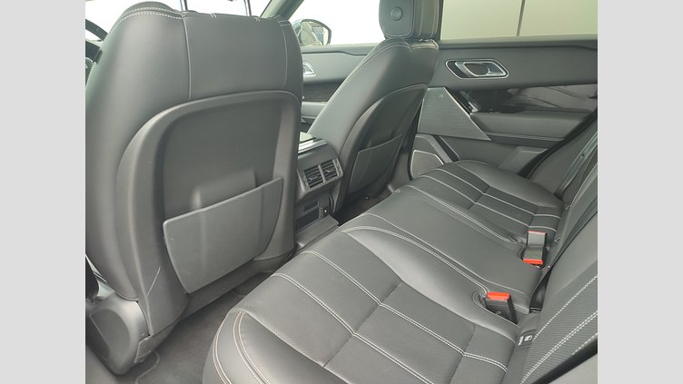 2022 JAZDENÉ VOZIDLÁ Land Rover Range Rover Velar Silicon Silver 4x4 3.0i I6 P400 MHEV R-Dynamic SE AWD A/T