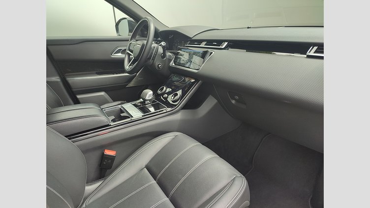 2022 JAZDENÉ VOZIDLÁ Land Rover Range Rover Velar Silicon Silver 4x4 3.0i I6 P400 MHEV R-Dynamic SE AWD A/T