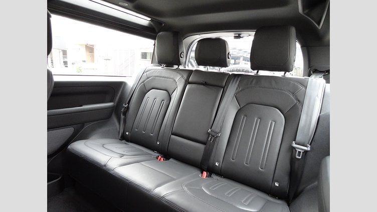 2021 認定中古車 Land Rover Defender 90 アイガーグレイ P300 AWD（AT） SE