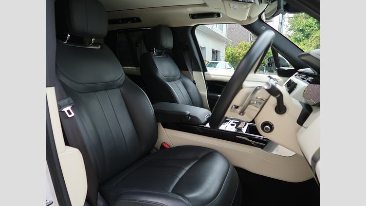 2023 認定中古車 Land Rover Range Rover フジホワイト D300 AWD MHEV（AT） スタンダードホイールベース HSE