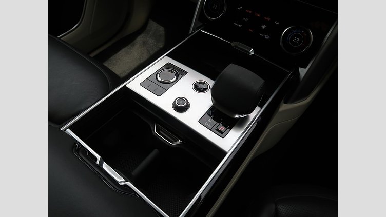 2023 認定中古車 Land Rover Range Rover フジホワイト D300 AWD MHEV（AT） スタンダードホイールベース HSE
