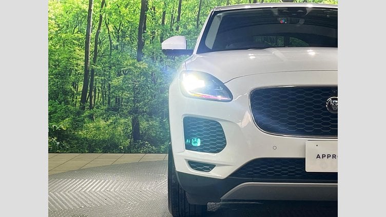 2020 認定中古車 Jaguar E-Pace フジホワイト D180 オートマチック全輪駆動 ベースグレード　１８０PS