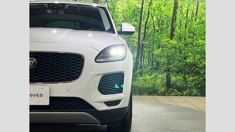 2020 認定中古車 Jaguar E-Pace フジホワイト D180 オートマチック全輪駆動 ベースグレード　１８０PS