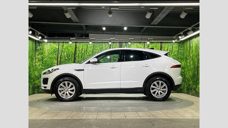 2020 認定中古車 Jaguar E-Pace フジホワイト D180 オートマチック全輪駆動 ベースグレード　１８０PS