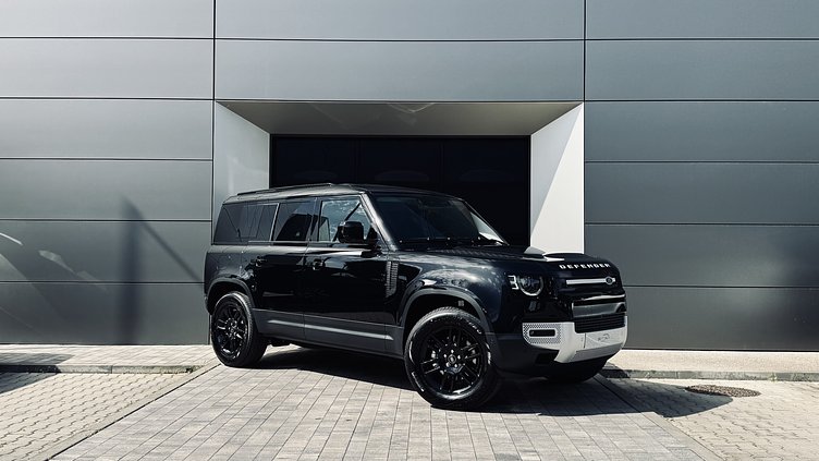2025 SKLADOVÉ VOZIDLÁ Land Rover Defender 110 Santorini Black D200 S