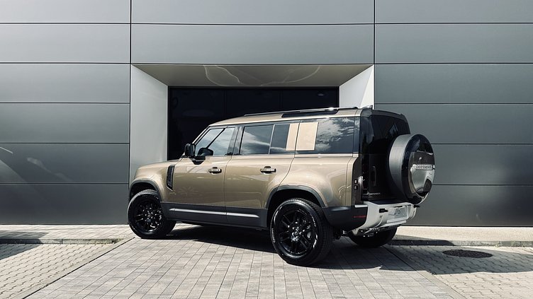 2025 SKLADOVÉ VOZIDLÁ Land Rover Defender 110 Gondwana Stone D200 S