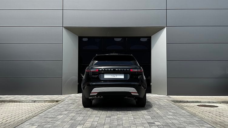2025 SKLADOVÉ VOZIDLÁ Land Rover Range Rover Velar Santorini Black D200 S