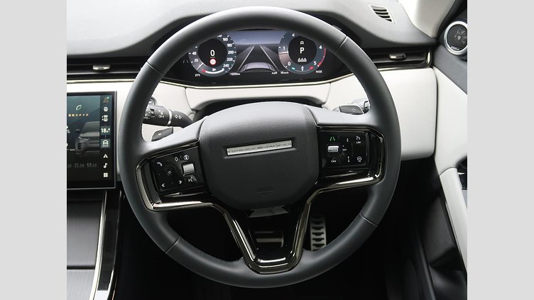2024 認定中古車 Land Rover Range Rover Evoque アロイオスグレイ D200マイルドハイブリッド（ディーゼル） スタンダードホイールベース DYNAMIC SE