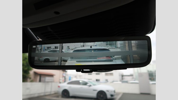 2024 認定中古車 Land Rover Range Rover Evoque アロイオスグレイ D200マイルドハイブリッド（ディーゼル） スタンダードホイールベース DYNAMIC SE