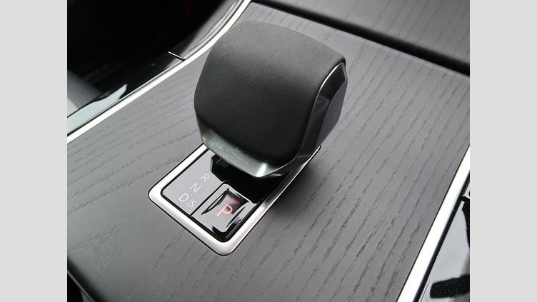 2024 認定中古車 Land Rover Range Rover Evoque アロイオスグレイ D200マイルドハイブリッド（ディーゼル） スタンダードホイールベース DYNAMIC SE