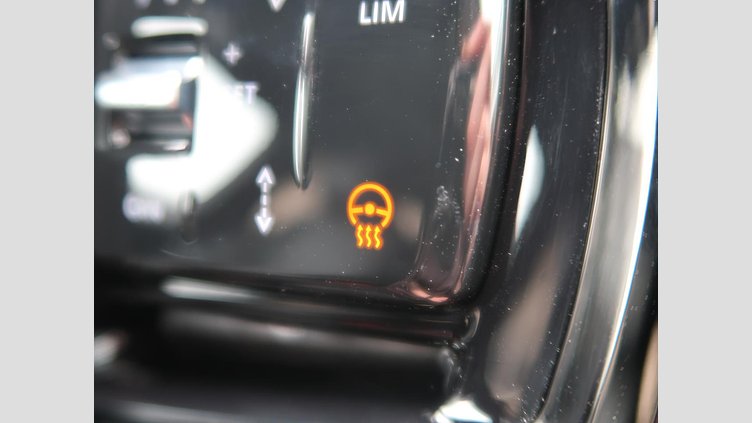 2023 認定中古車 Land Rover Range Rover Evoque トライベッカブルー P250（ガソリン） スタンダードホイールベース DYNAMIC HSE
