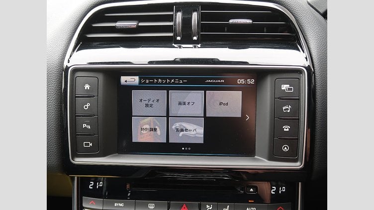 2016 認定中古車 Jaguar XE Bluefire Blue 259BHP KEI　NISHIKORI　エディション