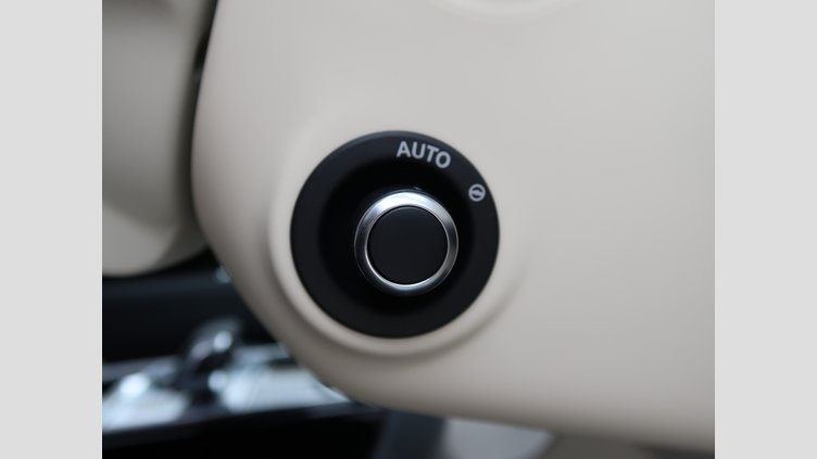 2023 認定中古車 Land Rover Range Rover オストゥーニパールホワイト P530 AWD（AT） スタンダードホイールベース HSE