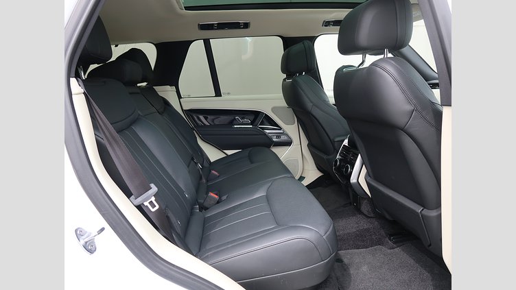 2023 認定中古車 Land Rover Range Rover オストゥーニパールホワイト P530 AWD（AT） スタンダードホイールベース HSE