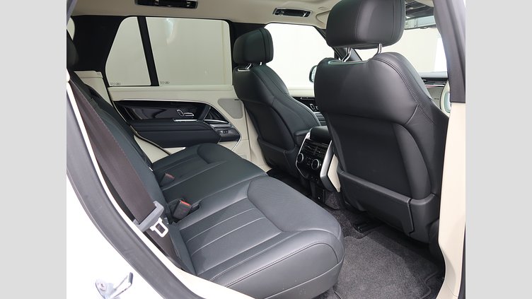 2023 認定中古車 Land Rover Range Rover オストゥーニパールホワイト P530 AWD（AT） スタンダードホイールベース HSE