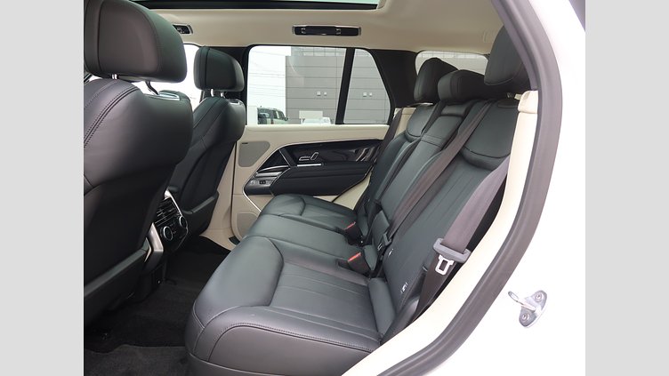 2023 認定中古車 Land Rover Range Rover オストゥーニパールホワイト P530 AWD（AT） スタンダードホイールベース HSE