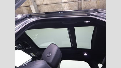 Range Rover Velar 21