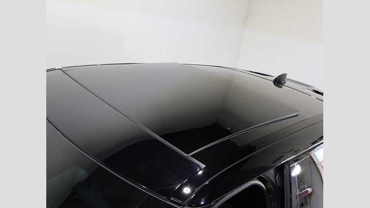 2024 認定中古車 Land Rover Range Rover Velar カルパチアングレイ D200マイルドハイブリッド（ディーゼル） Standard Wheelbase Dynamic SE