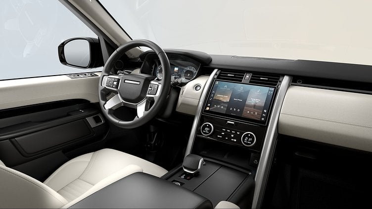 2024 SKLADOVÉ VOZIDLÁ Land Rover Discovery Fuji White AWD D250 S