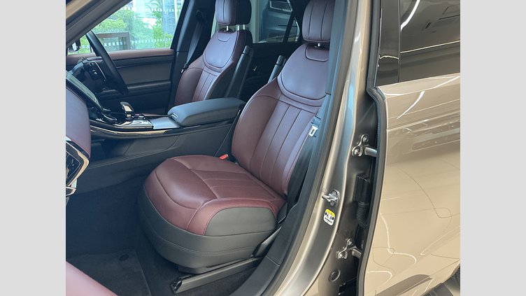 2023 認定中古車 Land Rover Range Rover Sport ランタオブロンズ 3.0リッター6気筒300PSターボチャージドディーゼルMHEV（オートマチック） DYNAMIC HSE