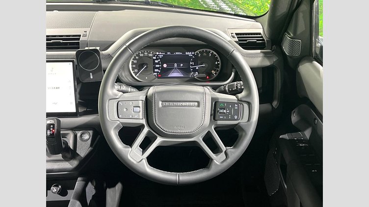 2023 認定中古車 Land Rover Defender 110 サントリーニブラック D300 AWD（AT） X-DYNAMIC HSE