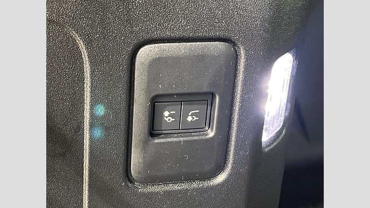 2023 認定中古車 Land Rover Defender 110 サントリーニブラック D300 AWD（AT） X-DYNAMIC HSE