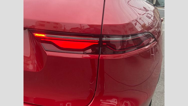 2023 認定中古車 Jaguar F-Pace フィレンツェレッド P250 AWD（オートマチック） S