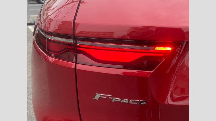 2023 認定中古車 Jaguar F-Pace フィレンツェレッド P250 AWD（オートマチック） S