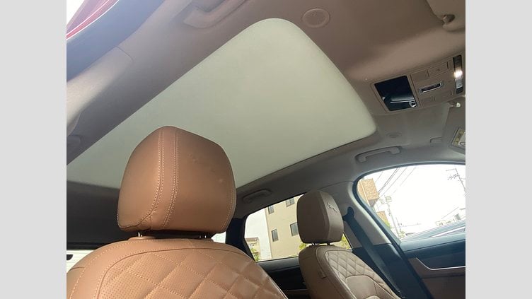 2023 認定中古車 Jaguar F-Pace フィレンツェレッド P250 AWD（オートマチック） S