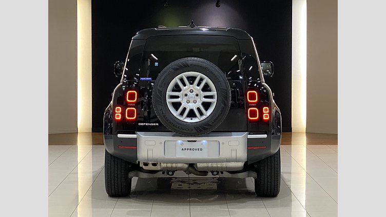2024 認定中古車 Land Rover Defender 110 サントリーニブラック D300 AWD（AT） S