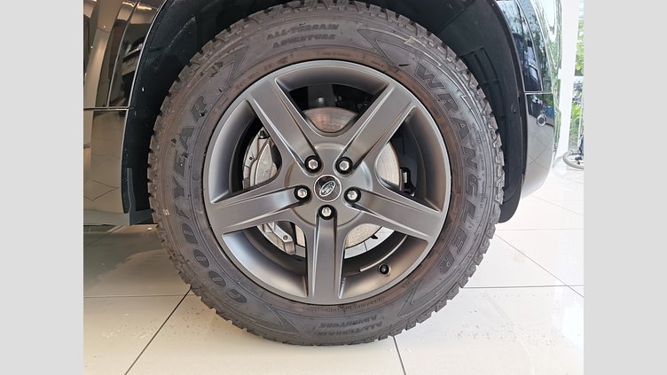 2023 認定中古車 Land Rover Defender 110 サントリーニブラック D300 AWD（AT） X-DYNAMIC SE