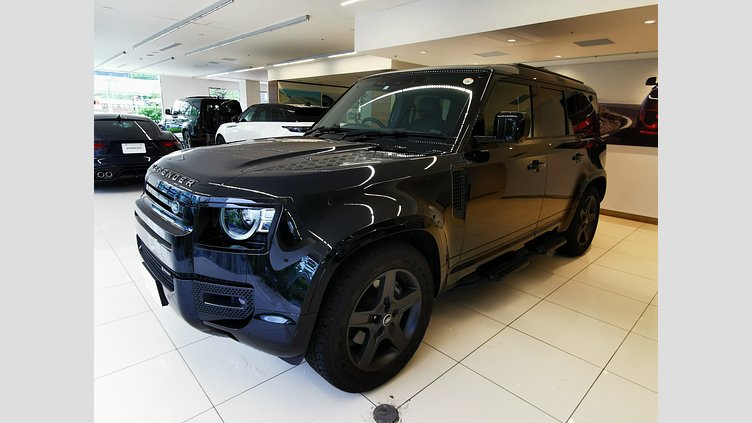 2023 認定中古車 Land Rover Defender 110 サントリーニブラック D300 AWD（AT） X-DYNAMIC SE