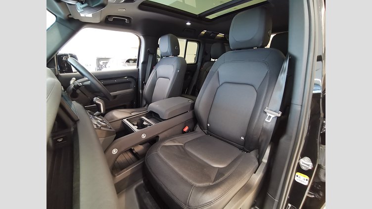 2023 認定中古車 Land Rover Defender 110 サントリーニブラック D300 AWD（AT） X-DYNAMIC SE
