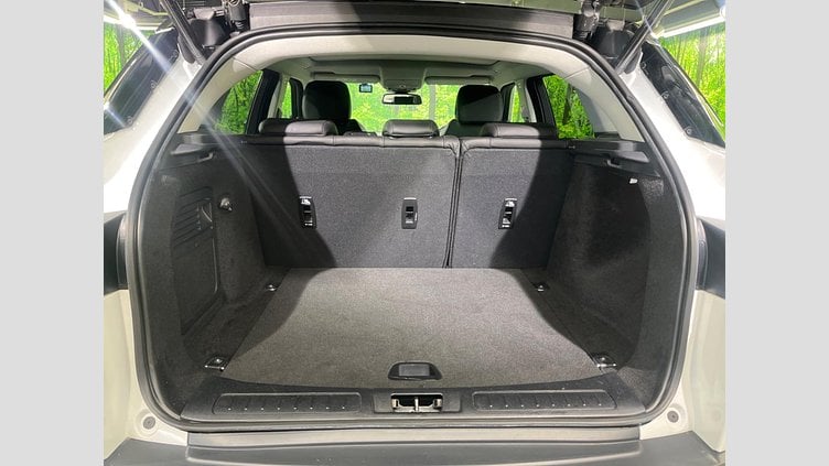 2019 認定中古車 Land Rover Range Rover Evoque Fuji White 2.0 litre i4P​ SEPlus