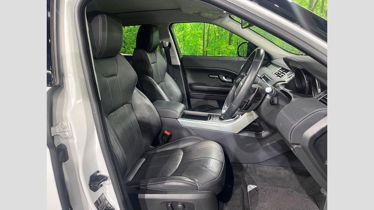 2019 認定中古車 Land Rover Range Rover Evoque Fuji White 2.0 litre i4P​ SEPlus