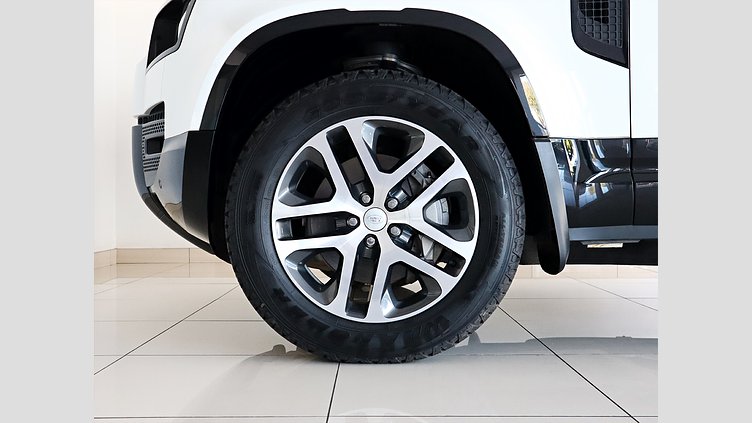 2024 Used Land Rover Defender 110 Ostuni Pearl White AWD D300 X-Dynamic HSE