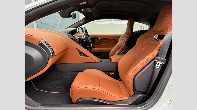 2021 認定中古車 Jaguar F-Type ユーロンホワイト P380 オートマチック 後輪駆動 F-TYPEクーペ R-DYNAMIC