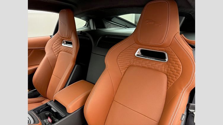 2021 認定中古車 Jaguar F-Type ユーロンホワイト P380 オートマチック 後輪駆動 F-TYPEクーペ R-DYNAMIC