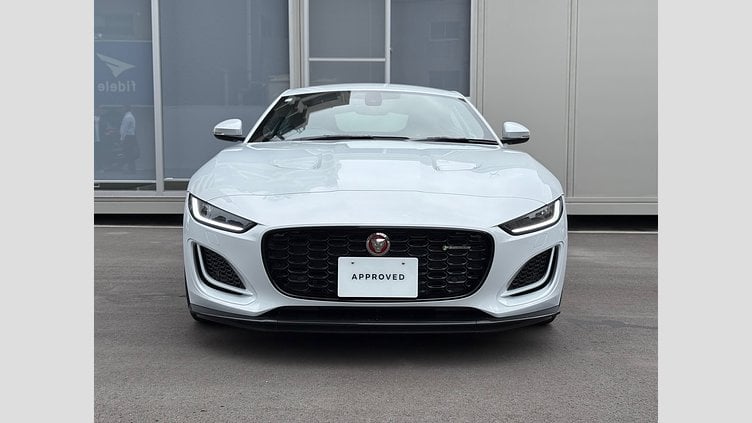 2021 認定中古車 Jaguar F-Type ユーロンホワイト P380 オートマチック 後輪駆動 F-TYPEクーペ R-DYNAMIC