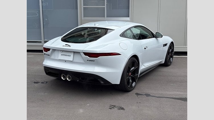 2021 認定中古車 Jaguar F-Type ユーロンホワイト P380 オートマチック 後輪駆動 F-TYPEクーペ R-DYNAMIC