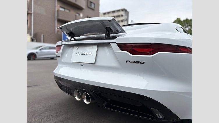 2021 認定中古車 Jaguar F-Type ユーロンホワイト P380 オートマチック 後輪駆動 F-TYPEクーペ R-DYNAMIC