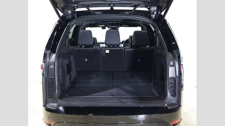 2024 認定中古車 Land Rover Discovery サントリーニブラック D300マイルドハイブリッド（ディーゼル） スタンダードホイールベース Metropolitan Edition