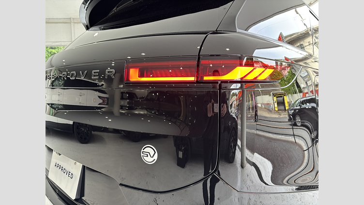 2024 認定中古車 Land Rover Range Rover Sport オブシディアンブラック - グロスフィニッシュ P635マイルドハイブリッド スタンダードホイールベース SV EDITION ONE