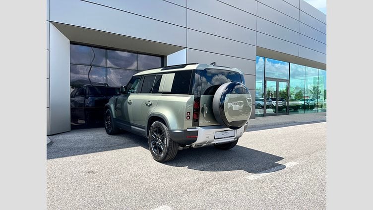 2025 SKLADOVÉ VOZIDLÁ Land Rover Defender 110 Zelená Pangea D200 MHEV AUTOMAT AWD  S