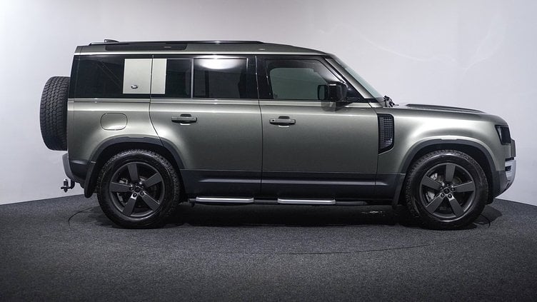 2024 Approved Land Rover Defender 110 GREEN D300 SE